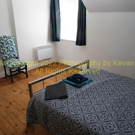 公寓 Les Chats Noirs 普雷昂帕伊-圣桑松